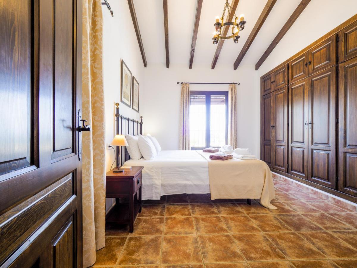 Cubo'S Villa Ruiz Alhaurín el Grande Buitenkant foto