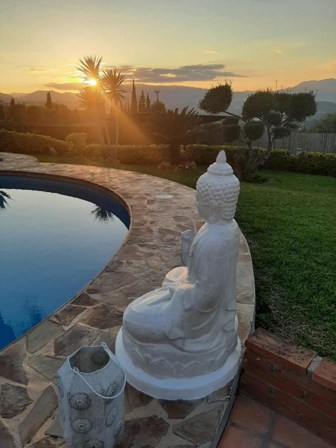 Cubo'S Villa Ruiz Alhaurín el Grande Buitenkant foto