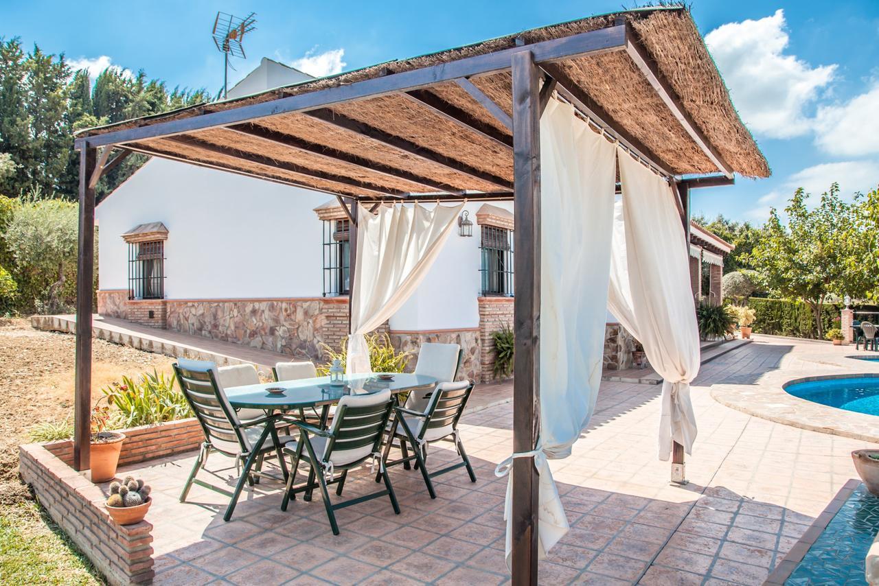 Cubo'S Villa Ruiz Alhaurín el Grande Buitenkant foto