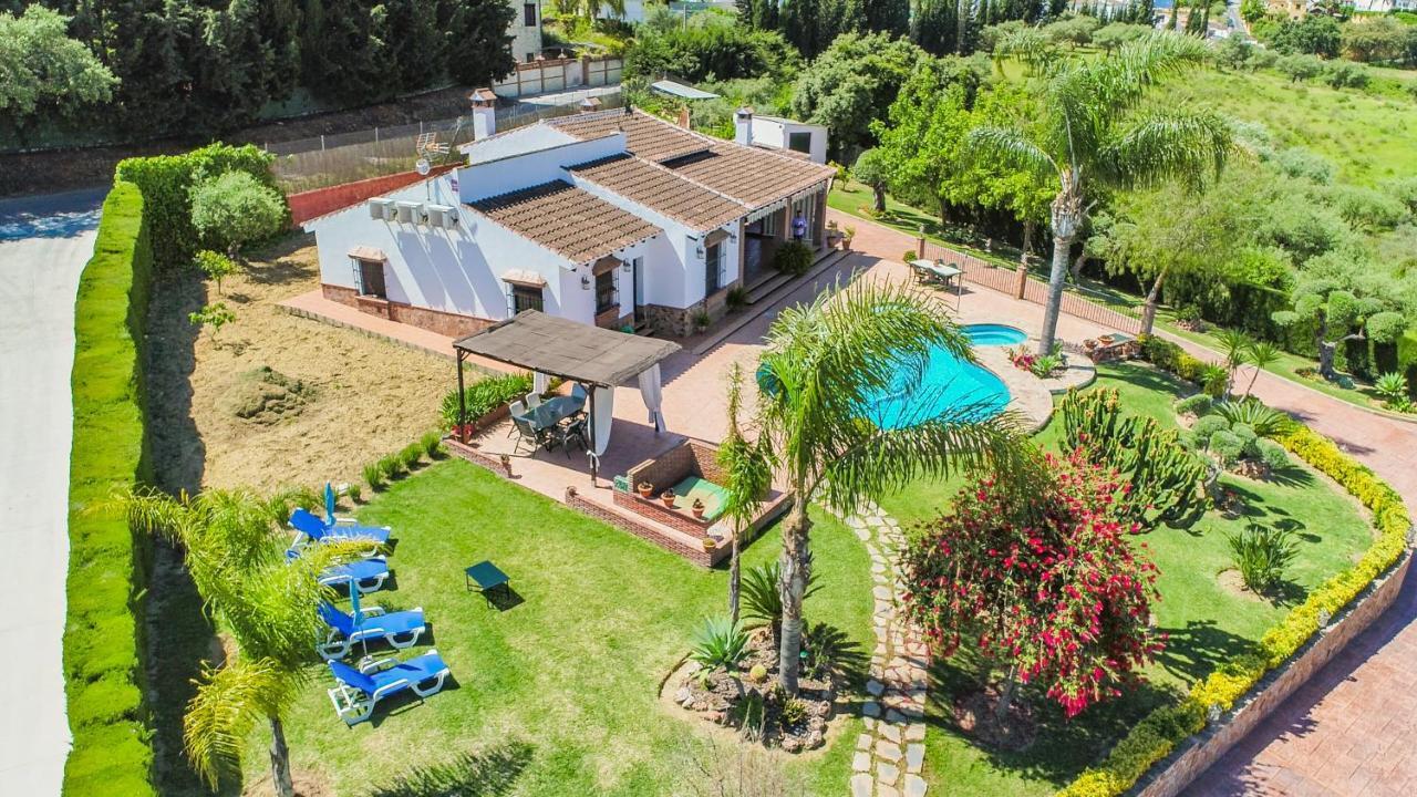 Cubo'S Villa Ruiz Alhaurín el Grande Buitenkant foto